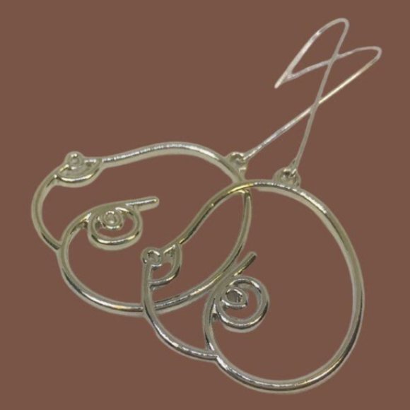 Earrings Boobies Novelty Funky /Nude Female Body - Picture 3 of 6